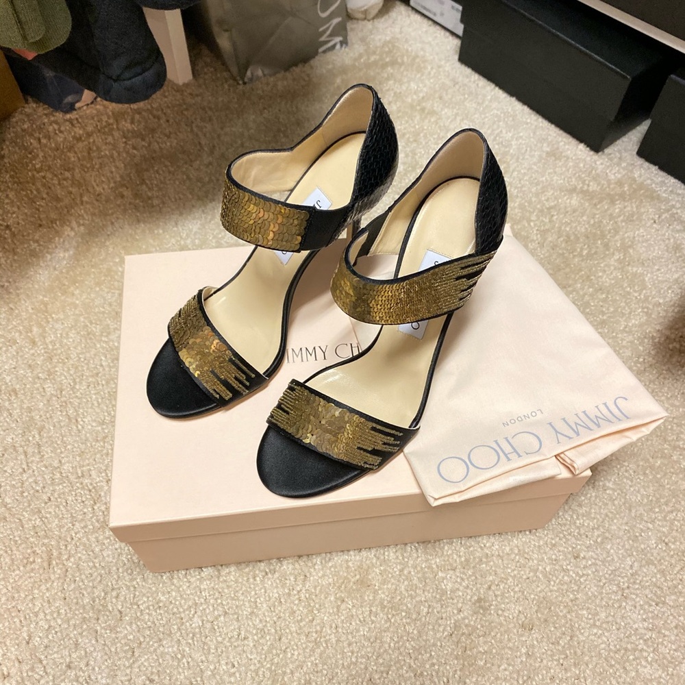 Authentic Jimmy Choo
Sequined Snakeskin Sandal